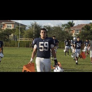 Meet your Posher, Carlos